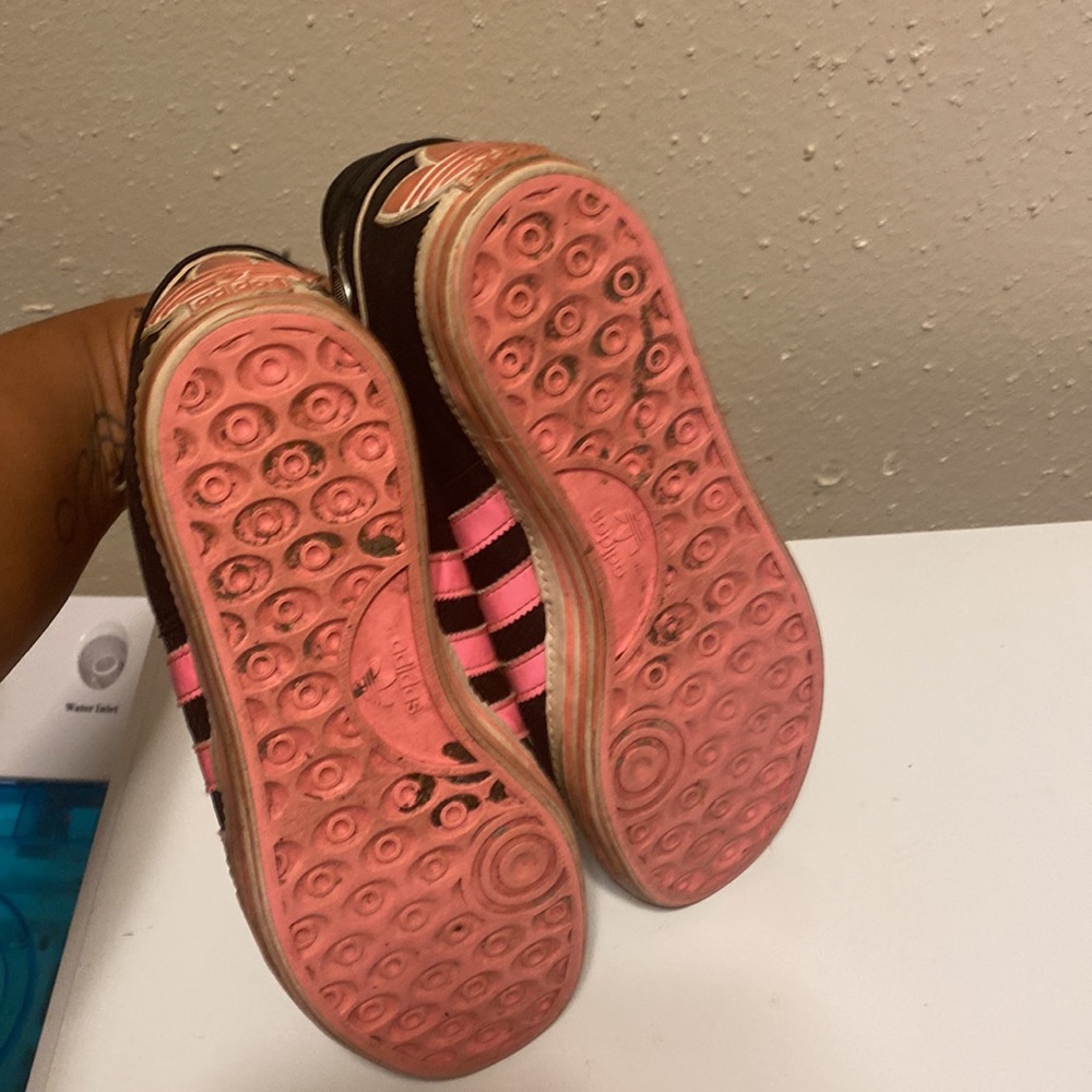 Adidas - Picture 5 of 5